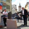 „Bronze-Halli“-Statue in der Köthener Innenstadt enthüllt