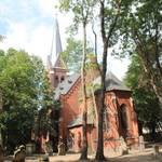August: Gute Aussichten für die Baasdorfer Kirche - Zukunftsprojekt zur Instandsetzung des Gebäudes hat begonnen.
