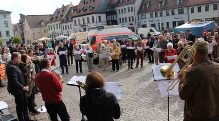 Bereits 2020 präsentierten sich zahlreiche Vereine auf dem Marktplatz.