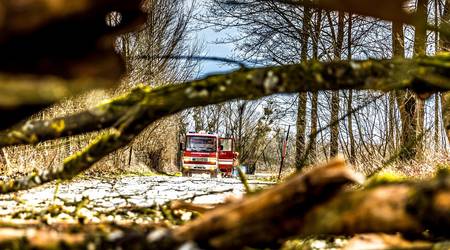 Symbolbild Feuerwehreinsatz bei Sturm