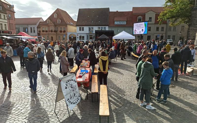 2022 präsentierten ebenfalls zahlreiche Vereine auf dem Markt.