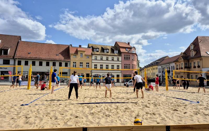 Sandige Tradition: Das Marktplatzturnier.