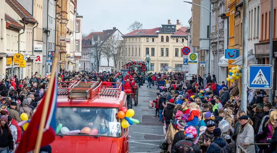Rosenmontag_24_2076.jpg