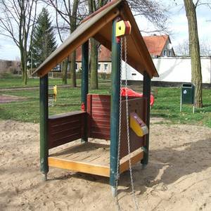 Spielplatz Arensdorf - Sandspielhaus