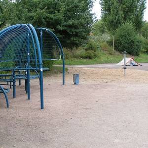 Spielplatz Edderitzer Straße - Treffpunkt