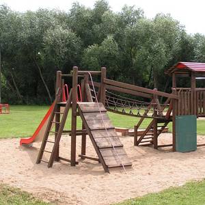 Spielplatz Löbnitz - Spielkombi