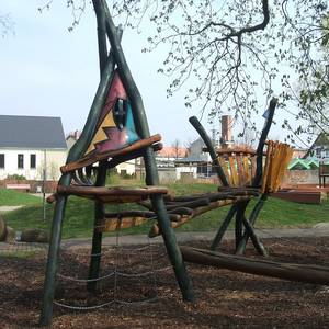 Spielplatz Schlosspark - Baumhaus