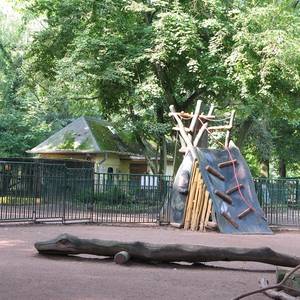 Spielplatz Tierpark - Kletterkombi Streichelgehege von innen