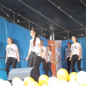 Auch Tänzerinnen der Freien Schule bereichterten das Programm.