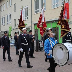 Festumzug durch die Innenstadt.