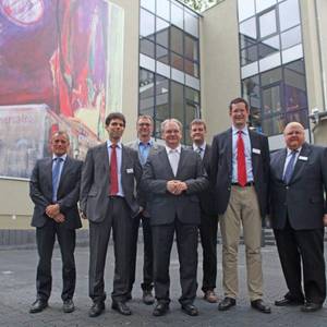 Kurt-Jürgen Zander, Bernd Schönwälder (Geschäftsführung Mercateo), Peter Ledermann (Vorstand Mercateo), MP Dr. Reiner Haseloff , Thomas Zoller ( Geschäftsführung Mercateo), Sebastian Wieser Wieser (Vorstand Mercateo), Ronald Mormann (MdL).