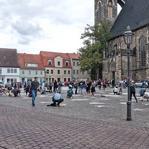 Malaktion auf dem Marktplatz