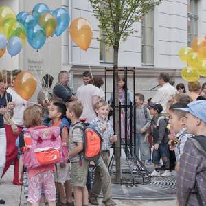 Das Warten hat ein Ende: In die Naumannschule kehrt nach einem Jahr Bauzeit zum Schuljahresbeginn wieder Leben ein.