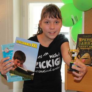 Laura Schikora las im diesjährigen Lesesommer 25 Bücher.