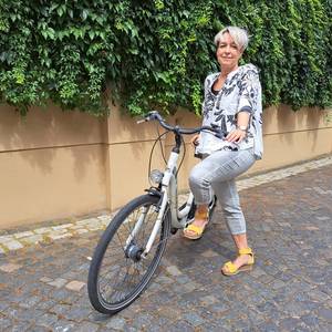 Bürgermeisterin und Radfahrerin Christina Buchheim würde sich freuen, wenn möglichst viele Köthenerinnen und Köthener am 9. September mitmachen. Auch sie will beim Städtewettbewerb in die Pedale treten.