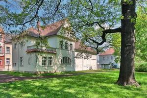 https://www.koethen-anhalt.de/var/cache/thumb_55810_1233_1_300_200_r4_jpeg_schloss_duererbundhaus_2013.jpeg