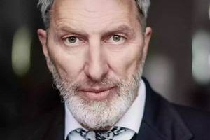 https://www.koethen-anhalt.de/var/cache/thumb_62618_1233_1_300_200_r4_jpeg_rufus_beck_pressbild_01_c_christian_kaufmann_web.jpeg