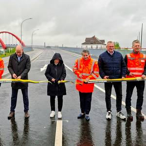 Eröffnung der Hohen Brücke.