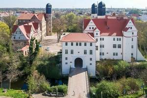 https://www.koethen-anhalt.de/var/cache/thumb_80986_1233_1_300_200_r4_jpeg_2020_c_leon_lorenz_1_.jpeg